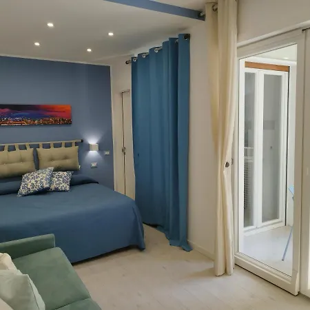 Molo Partenope 4*