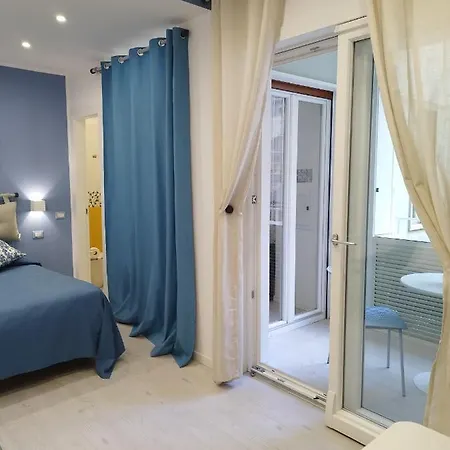 Bed & Breakfast Molo Partenope 4*