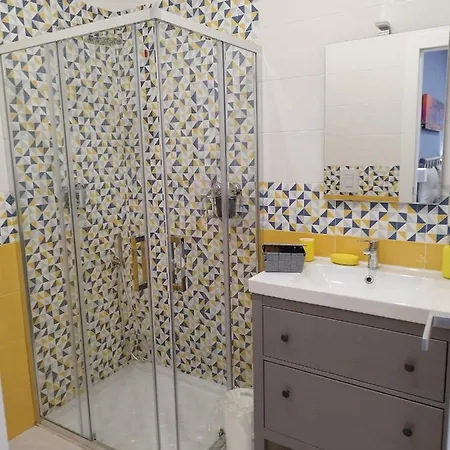 فندق مبيت وإفطار Molo Partenope 4*