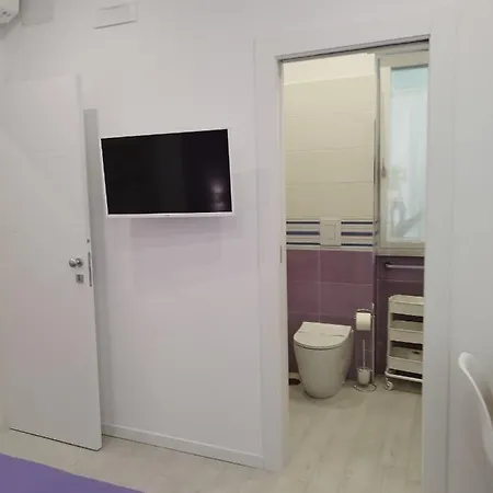 Molo Partenope فندق مبيت وإفطار