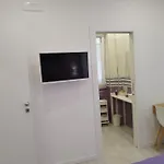 Molo Partenope לינה וארוחת בוקר נאפולי
